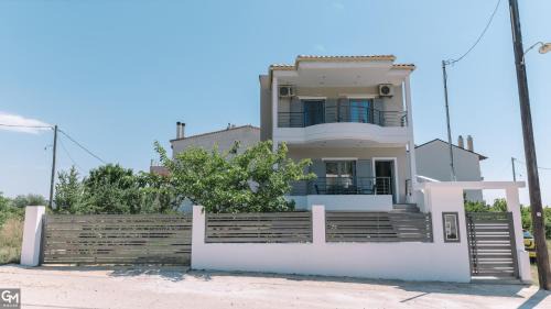 GMhouse in Perdika