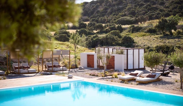 Golden Milos Beach Ηouse by Domotel