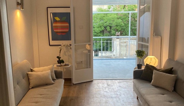Great 2 Bedroom Apartment in Central Athens in Athens