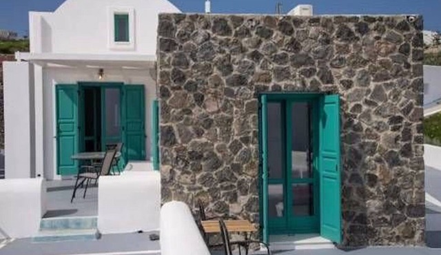 Great Santorini Villa | Villa Pelagos | Air Conditioning | 3 Bedrooms in Santorini