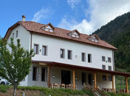 Guesthouse Natura Magica in Gurth-Spaç