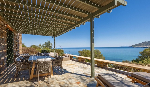 Horizon Beach Villa