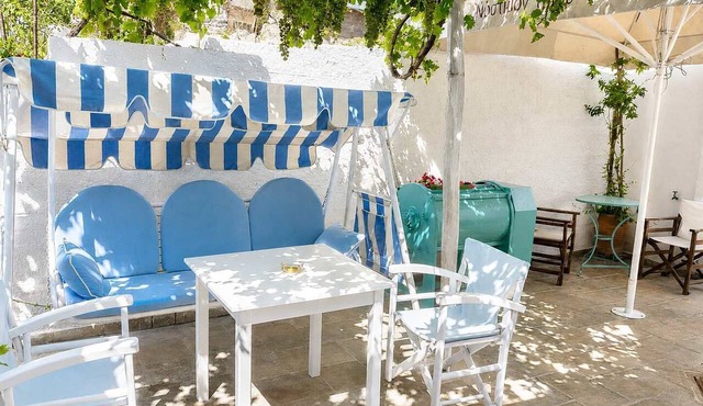 Hotel Elena - Cozy Seaside Double Suite in Skyros