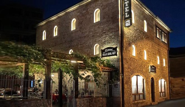 Hotel - Kulla e Zenel Beut in Peje