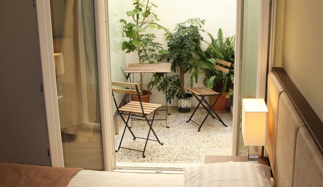 Hotel REA in Heraklion