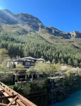 Hotel River in Këlcyrë
