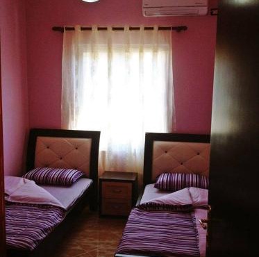 Hotel Shpetimi in Çorovodë