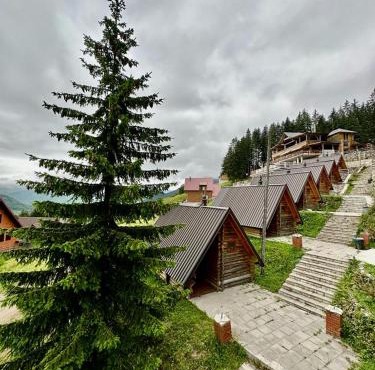 Hotel Te Liqeni in Peje