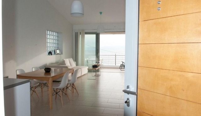 ILIOS H&E house