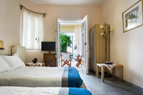 Irene Seafront Apartment in Neoi Epivates