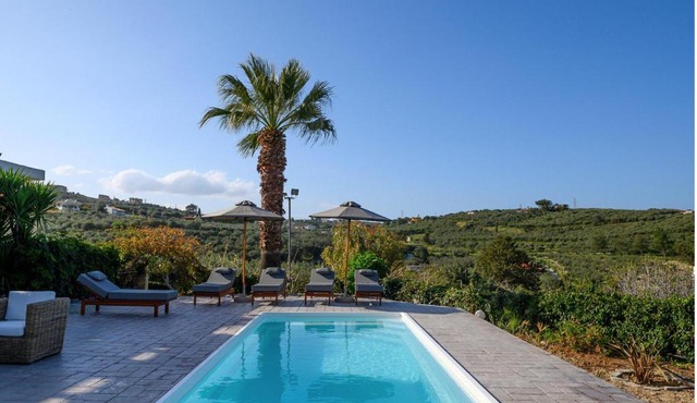 IVY Villa Heraklion in Goúrnai