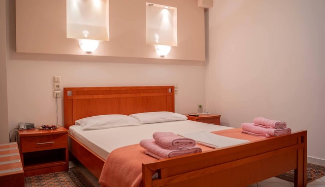 Jayne’s Rooms - Cozy Stay in Central Elassona in Elassona