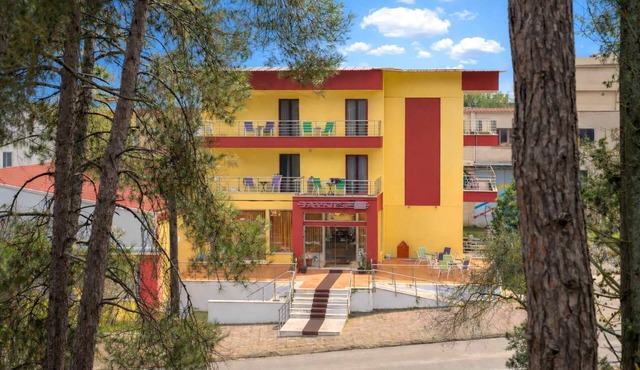 Jayne’s Rooms - Central Single Nest in Elassona in Elassona