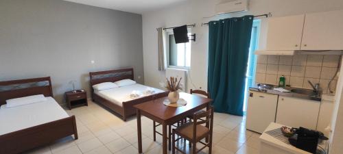 KANALI HOLIDAYS APARTMENT 4 in Kanali