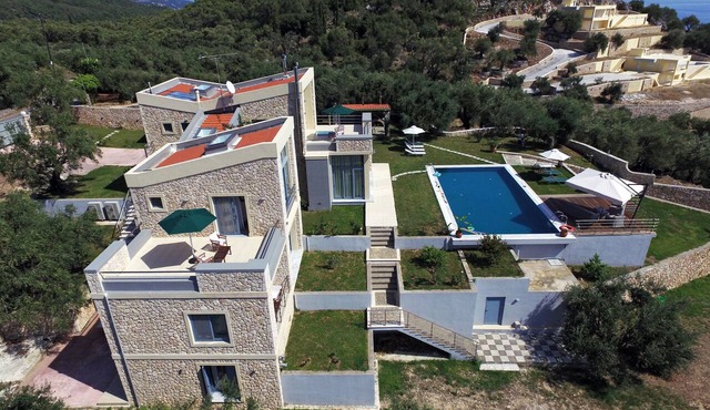 Kastraki Epavlis in Corfu