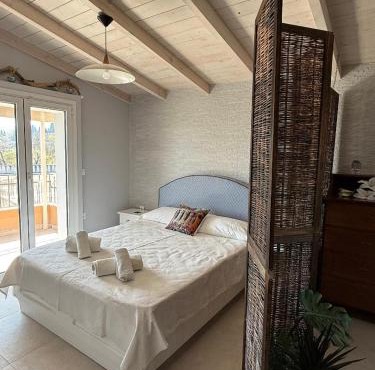 Katrin's Penthouse & Katrin's Apartment-Alepou Corfu in Corfu