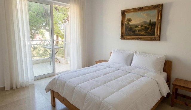 Kineta Prime Suites No4