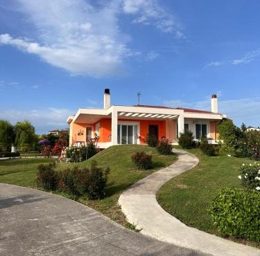 Ktima Lena in Órmos