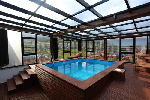 Kuint Hotel in Peje