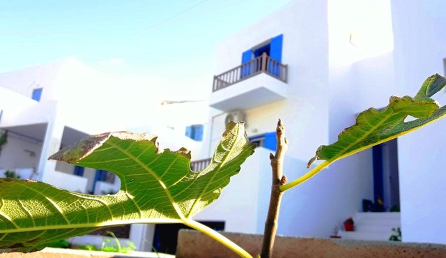 Larinaki's Studios No3