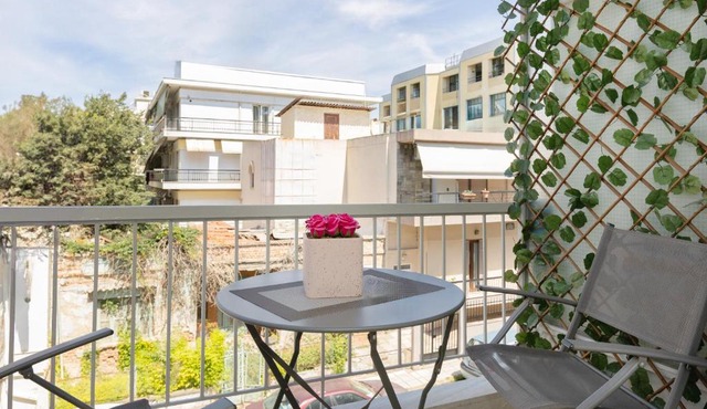 Le Plaza, Modern Escape near Thessaloniki Center in Thessaloniki