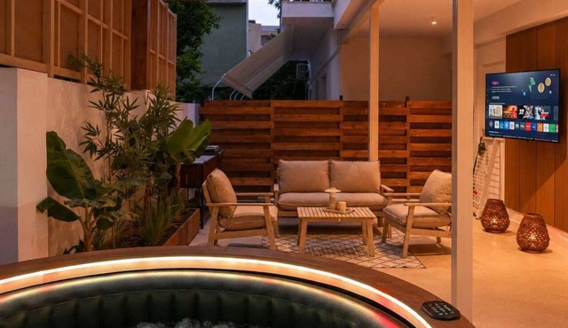 Light & Kozy Residence - Jacuzzi Lux Stay in Patra in Patra