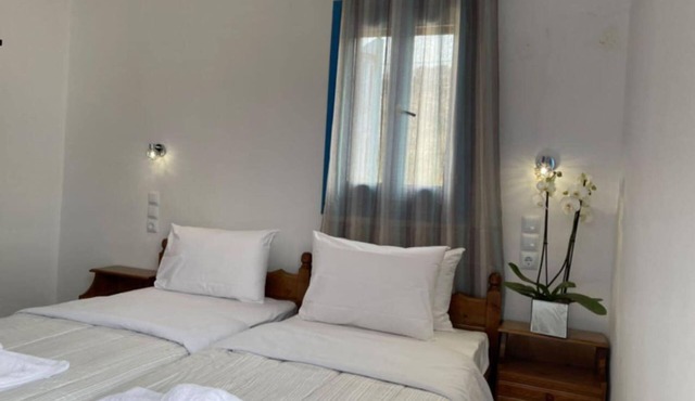 Lunar Melody One-Bedroom Apartment near the Beach