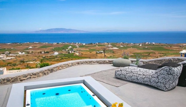 Luxury Santorini Villa | Villa Elysian Dyo | Private Hot Tub | Air Conditioning