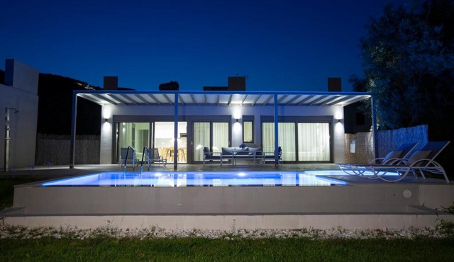 Luxury Villas Averto with private pool in Nydri