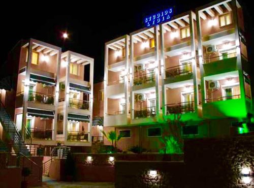 Lydia Studios in Skala Marion