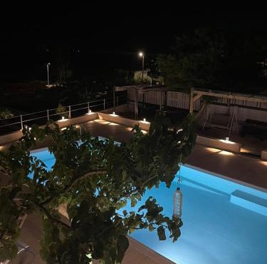 Magic View 4U Luxury Villa, Tago Vibes