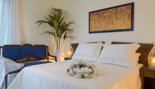 Makis Inn Resort