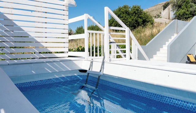 Mary luxury House