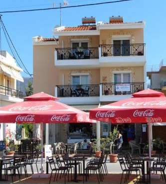 Matina's Apartments in Prinos