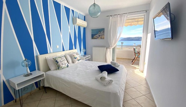 MediTerra Stay Anavyssos Seaview in Áyios Yeóryios