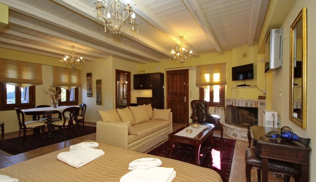 Menalia Villas & Suites