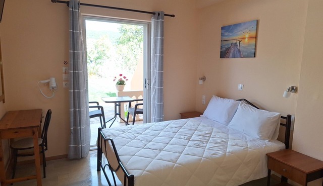 Messonghi Studio with one bedroom