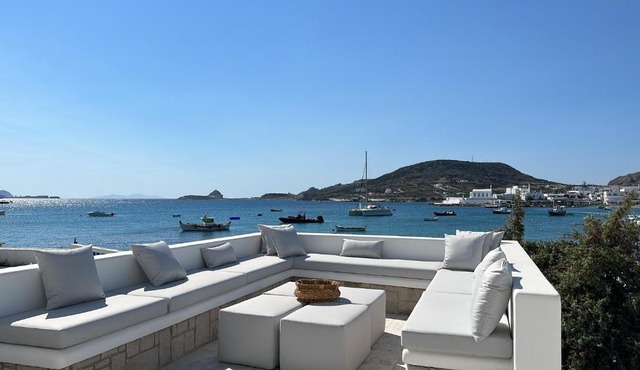 Milos AquaBliss Beachfront Villas in Pollonia