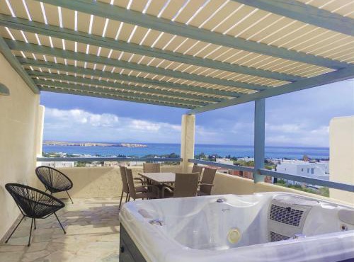 Mosaic Suites in Drios