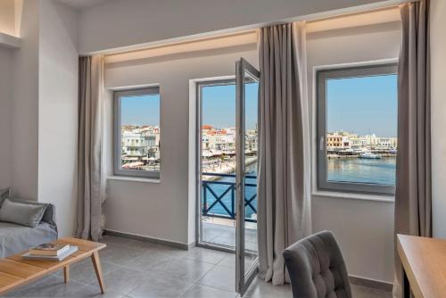 Naves Suites in Ermoupoli