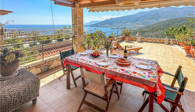 Nice Home In Xiropigado With Wifi in Argos-Mykines