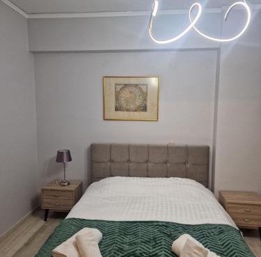 Nicolas luxury apartment in Amalias