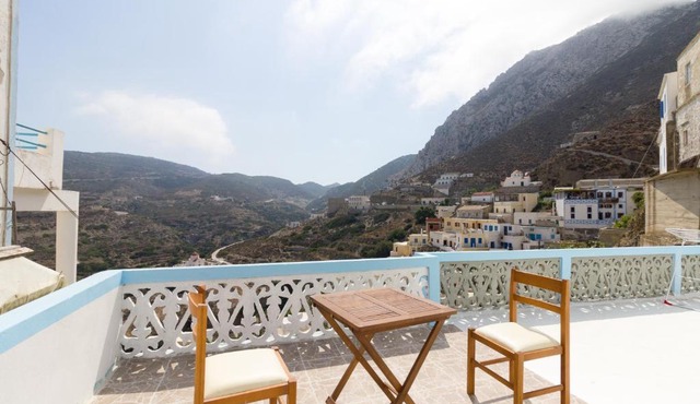 Nicolas Traditional House of Olympos