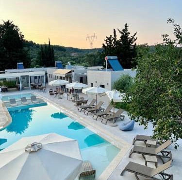Nirikos Camping
