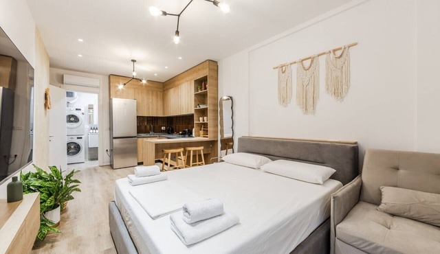 NooN Apartment Sofo Duni | Beachside Studio in Dhërmi by PikHost in Dhërmi