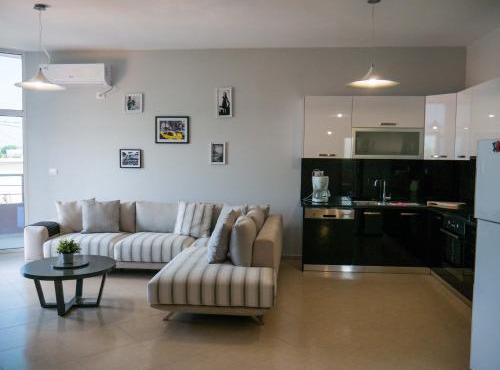 NYC Modern & Spacious Apartament 5 min from seaside in Orikum