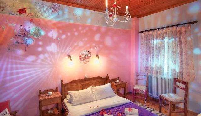 Olga Rooms in Portariá
