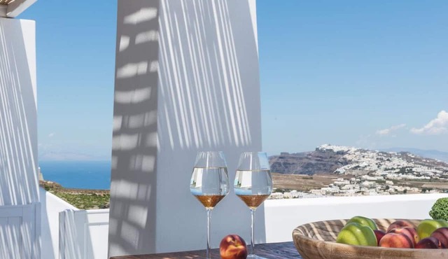 One Bedroom Panoramic - White Co in Santorini
