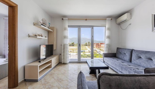 Orikum Beachside Retreat | Apartment 13 by PikHost in Orikum