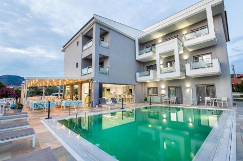 Patiras Deluxe B&B in Limenaria